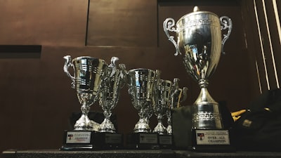 مبارياتالزمالكفيالكونفدراليةالأفريقيةرحلةالعمالقةنحوالمجد